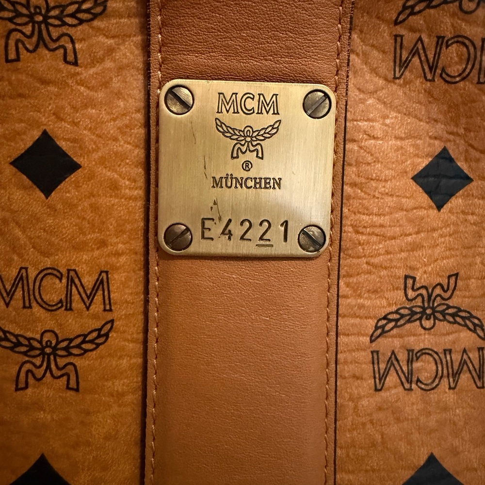 MCM Brown Leather Shoulder Bag - Picture 3 of 14